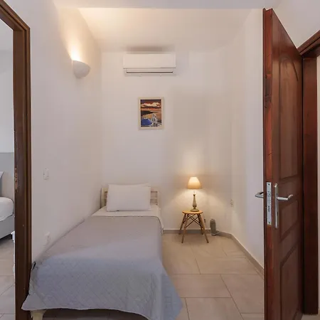Villa Zatrikion Santorini