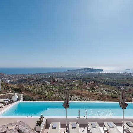 Zatrikion Santorini Pyrgos Kallistis