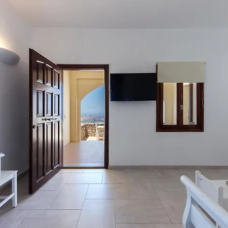 Zatrikion Santorini *