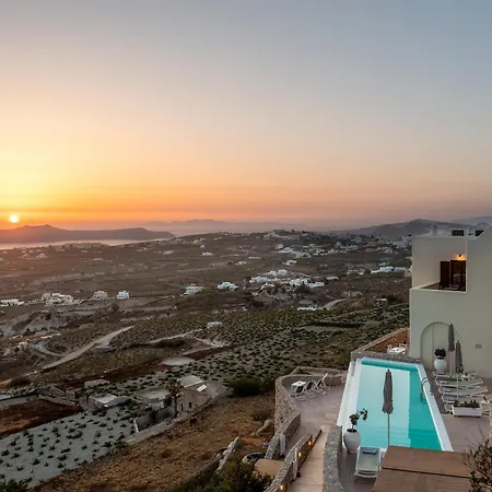 Zatrikion Santorini *