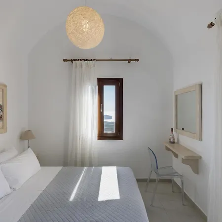 Zatrikion Santorini