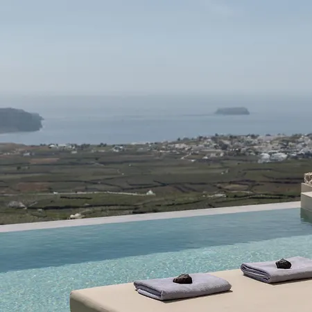Zatrikion Santorini Pýrgos