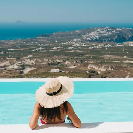 Villa Zatrikion Santorini Pyrgos Kallistis