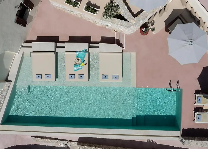 Villa Zatrikion Santorini Villas Pýrgos