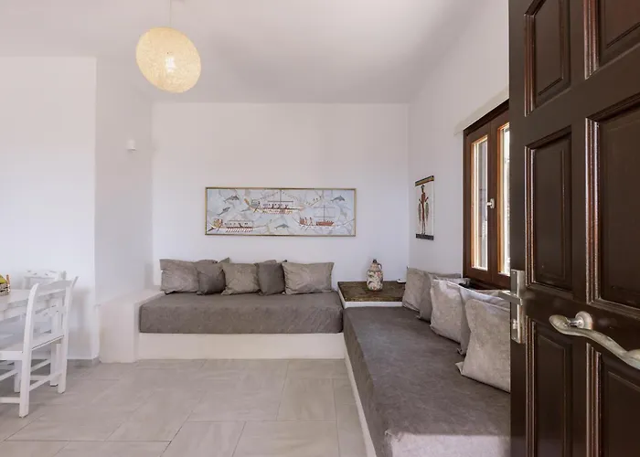 Zatrikion Santorini Villas *