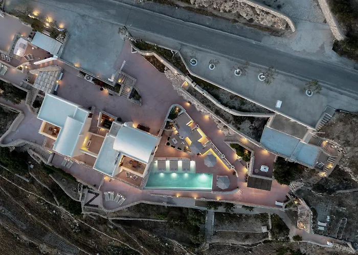 Zatrikion Santorini Pýrgos