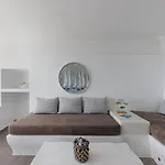 Villa Zatrikion Santorini *
