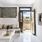 Zatrikion Santorini Pyrgos Kallistis