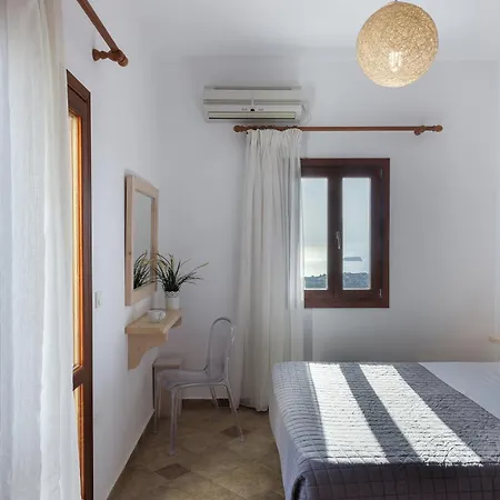 Zatrikion Santorini