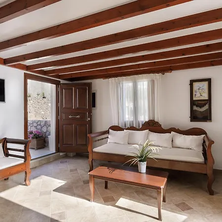 Villa Zatrikion Santorini Pýrgos