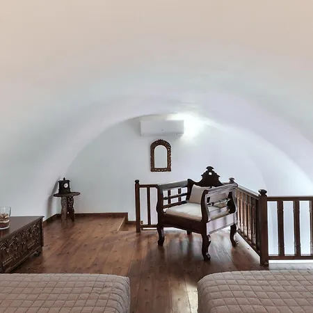 Zatrikion Santorini *