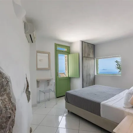 Villa Zatrikion Santorini Pýrgos